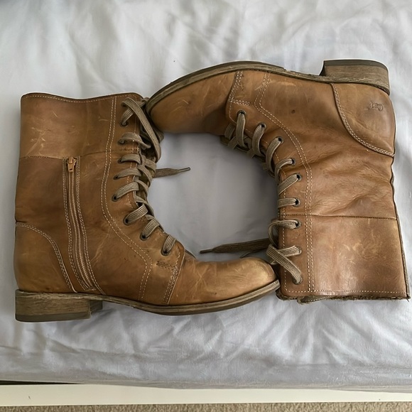 Caterpillar Narcissa Faux Fur Leather Mid Calf Boots, Bossa Nova Taupe, size 10 - Picture 2 of 12